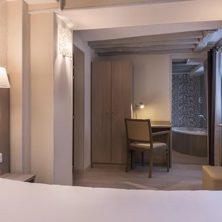 L'Ouest Hotel-3